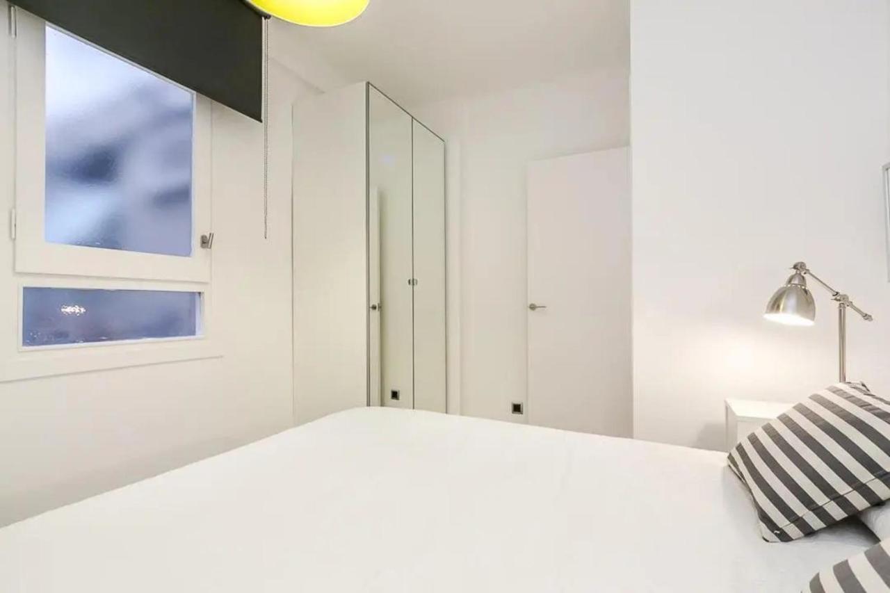 51Sam1021 - Modern Apartment Near Montjuic Barselona Dış mekan fotoğraf